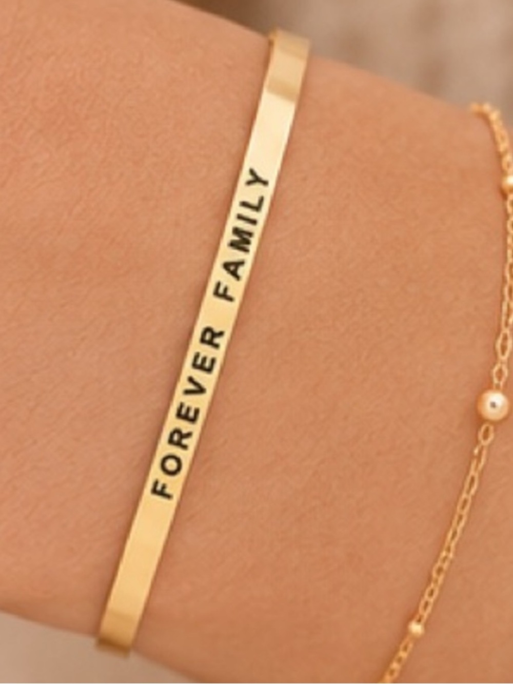✨ FOREVER FAMILY ✨ Cuff Mantra Band